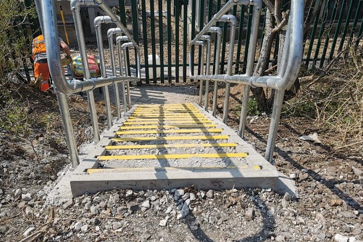 ACCESS POINTS PROJECTS -AW RAIL SERVICES