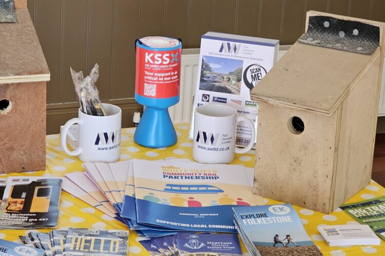 AW Rail Community Rail Week birds boxes