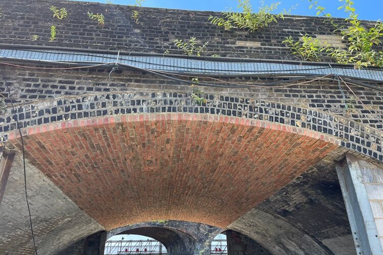 AW Rail - Amco Arch Repairs
